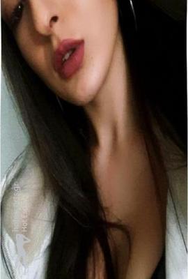 SoHotorNot Escort Piraeus