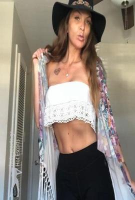 Veloudini Ariadni Escort Ilio